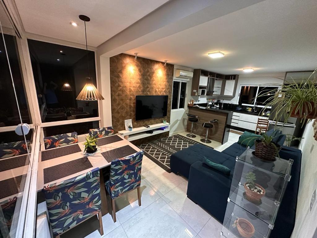Charming Home 2 Min. From Barigui Park กูรีตีบา ภายนอก รูปภาพ
