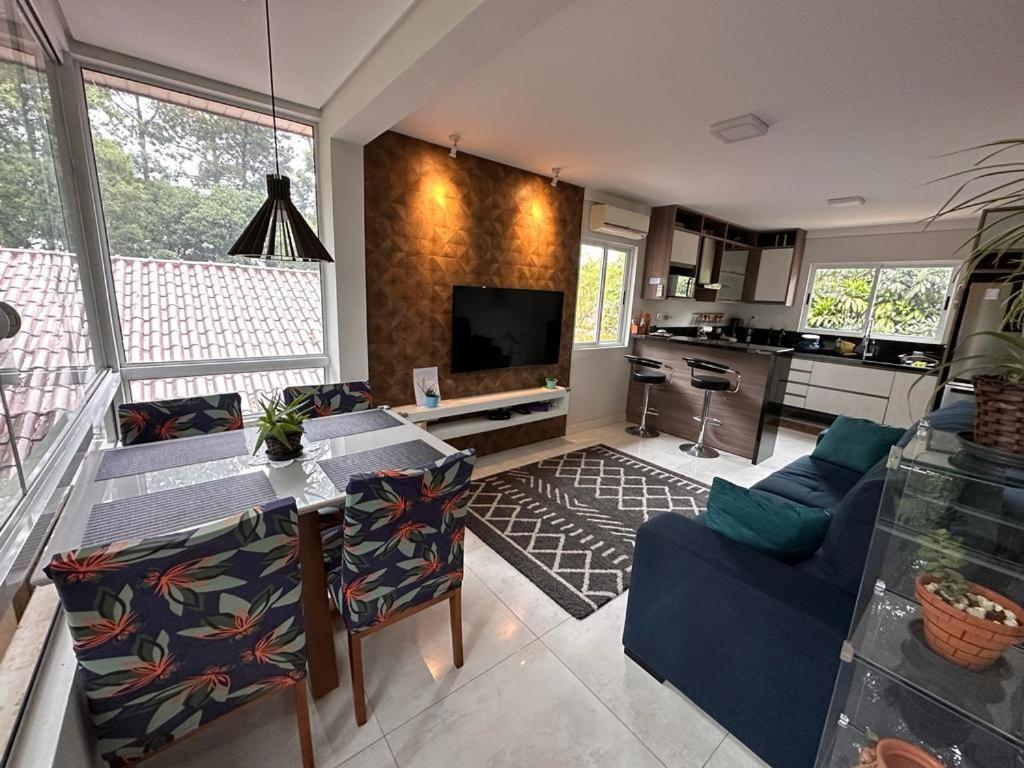 Charming Home 2 Min. From Barigui Park กูรีตีบา ภายนอก รูปภาพ